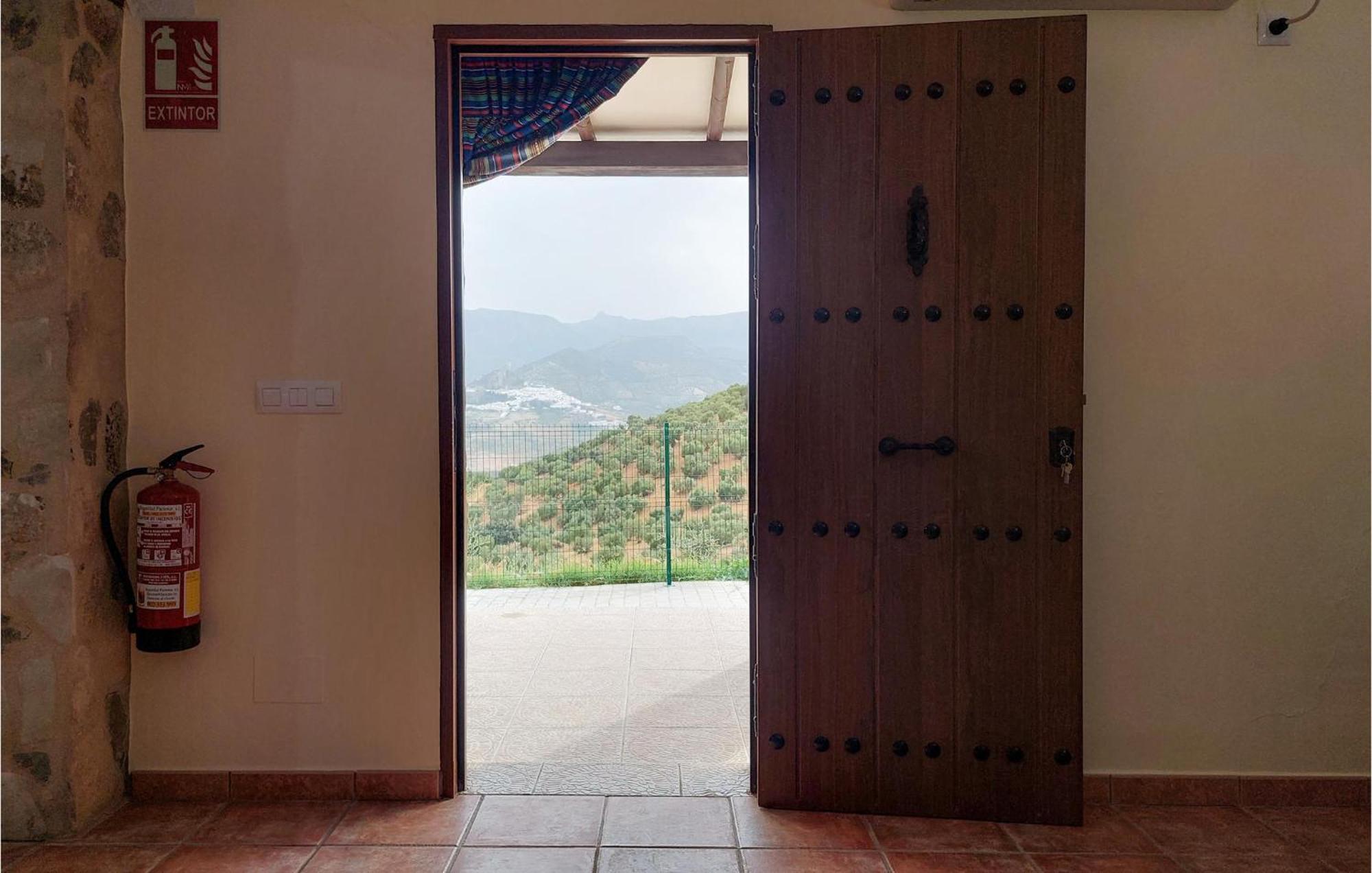 Gorgeous Home In Algodonales With Kitchen Kültér fotó